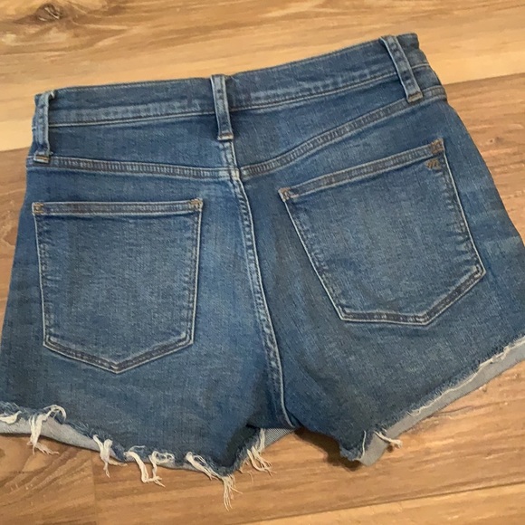 Madewell shorts - Picture 2 of 3